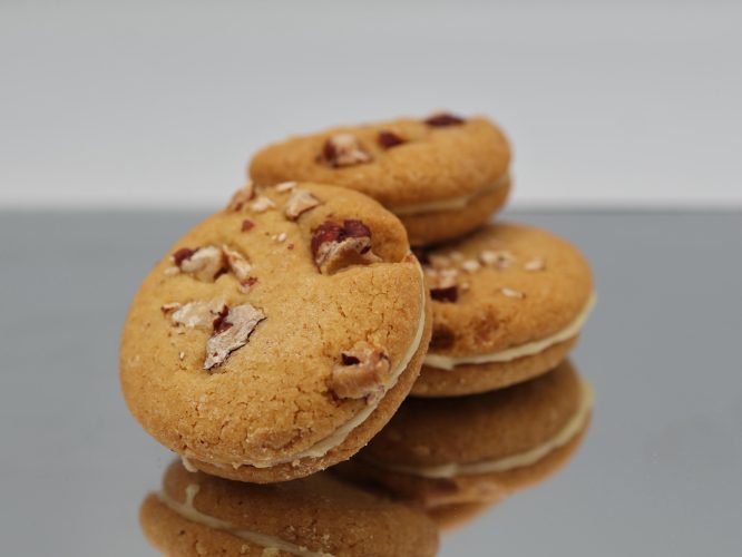 Macarons-(40mg)_THC Edibles_Cannabis-Edibles_Macaron_The-Dope-Warehouse